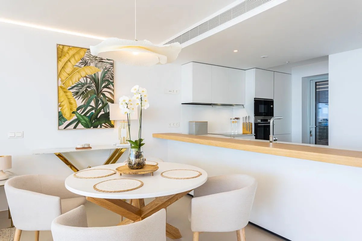 c4ffc06c-db29-4e18-9174-39a3889346e6