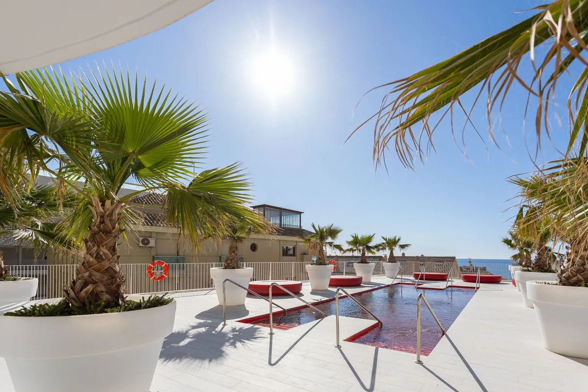 cf53f4d0-e2da-4890-add2-574c637c642f