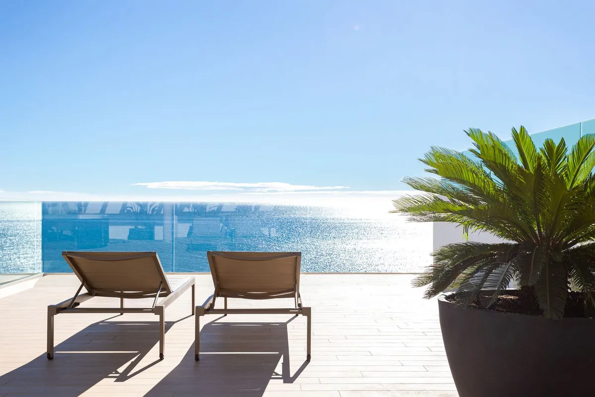 d47af878-e5ba-4031-bfd1-c66f4335e639