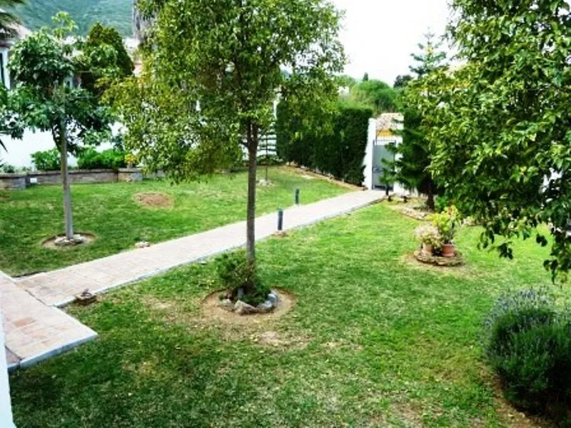 eb079dab-54fd-44a4-901e-48ea1b8f9534