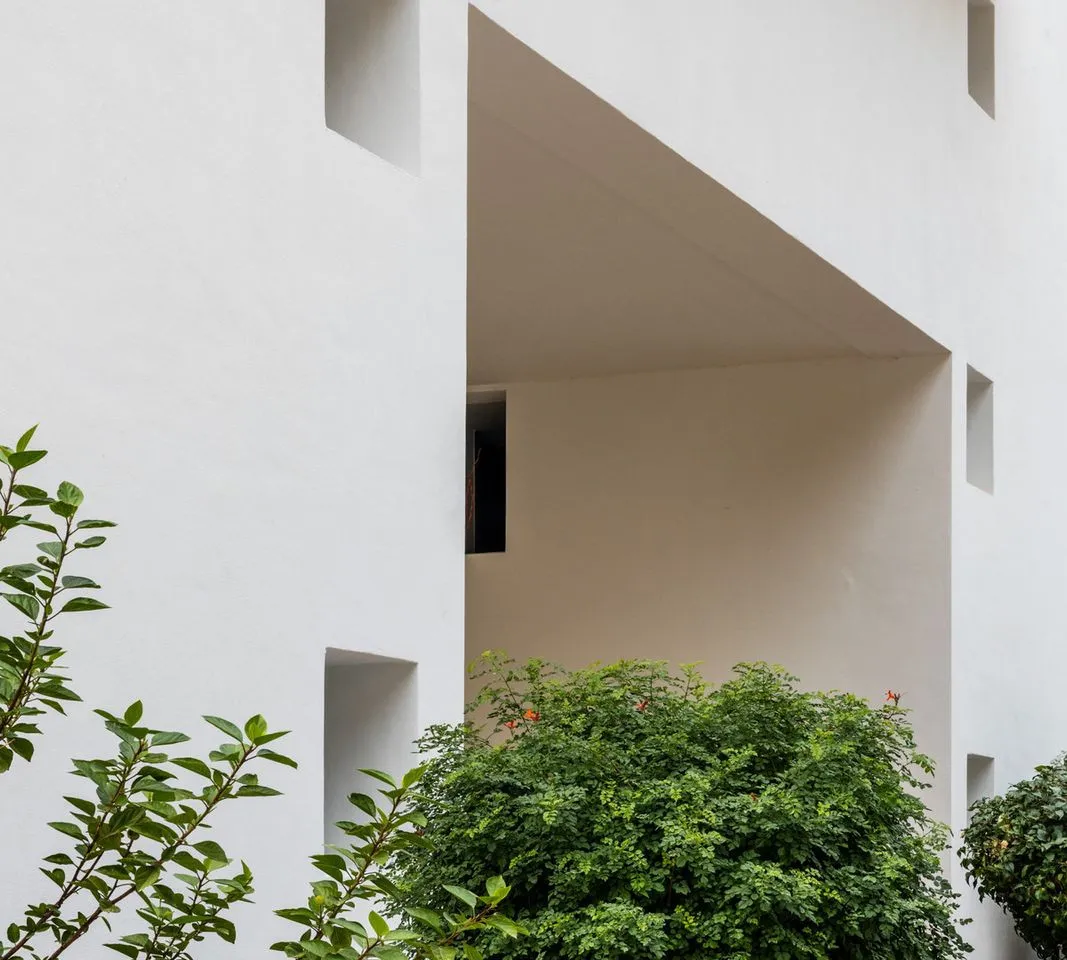 9ee616ac-6be3-447d-ad3f-eb022d2aa049