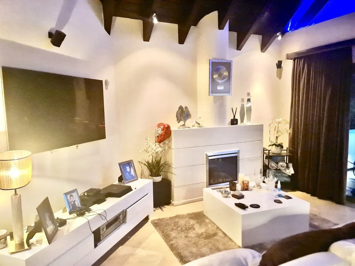 b11a9356-6862-4212-9966-e67b12c279c6