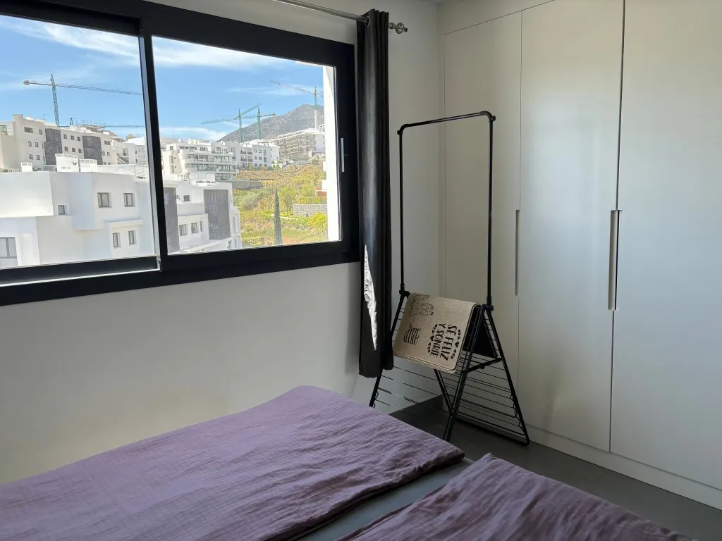 26a3c975-ff66-4dfb-bbeb-37e82efe7b9c