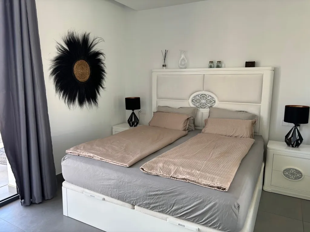 5da3d1f3-0dca-48b2-8dc2-0058a53938df