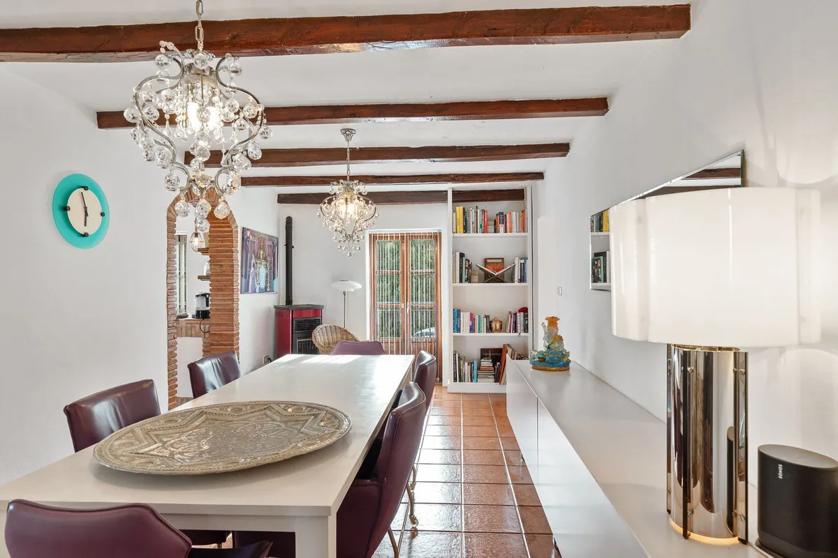 42c14d8f-8212-4603-968b-b591ddcad5ec