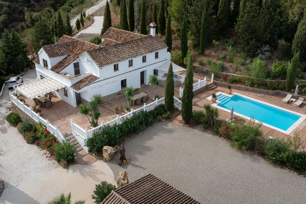 fce9fb31-db8f-4737-8428-51559face483