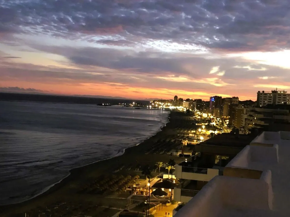 b3f56116-9dd1-4dfd-8427-4a1d5d07d6e5