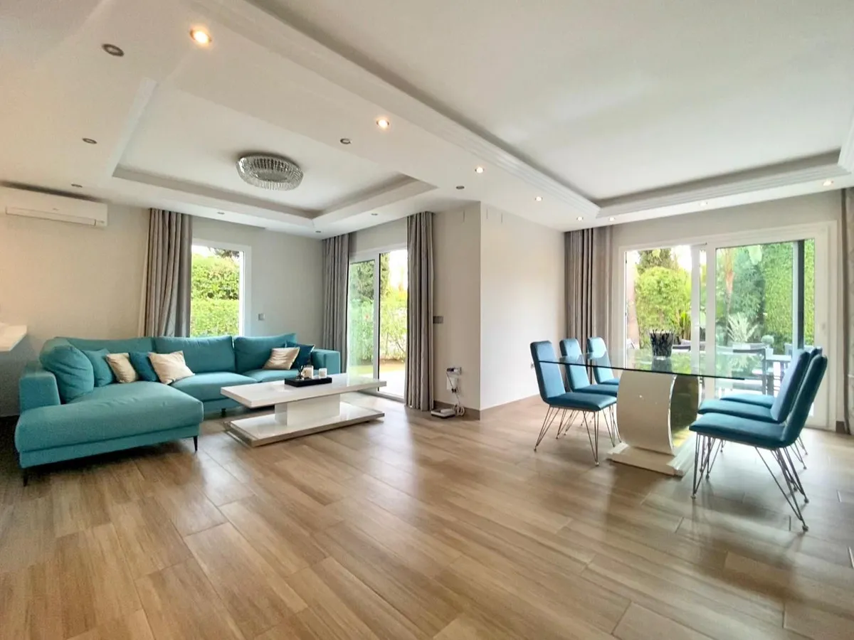 79b5e8a5-f479-43e2-8160-7084f1633c37