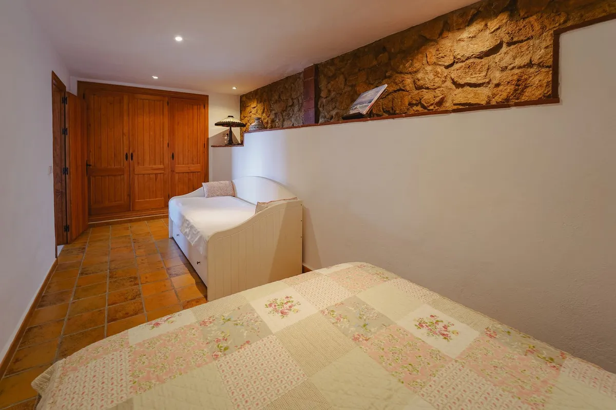 3822a1a1-b5ec-4d45-bc5f-d437209f258c