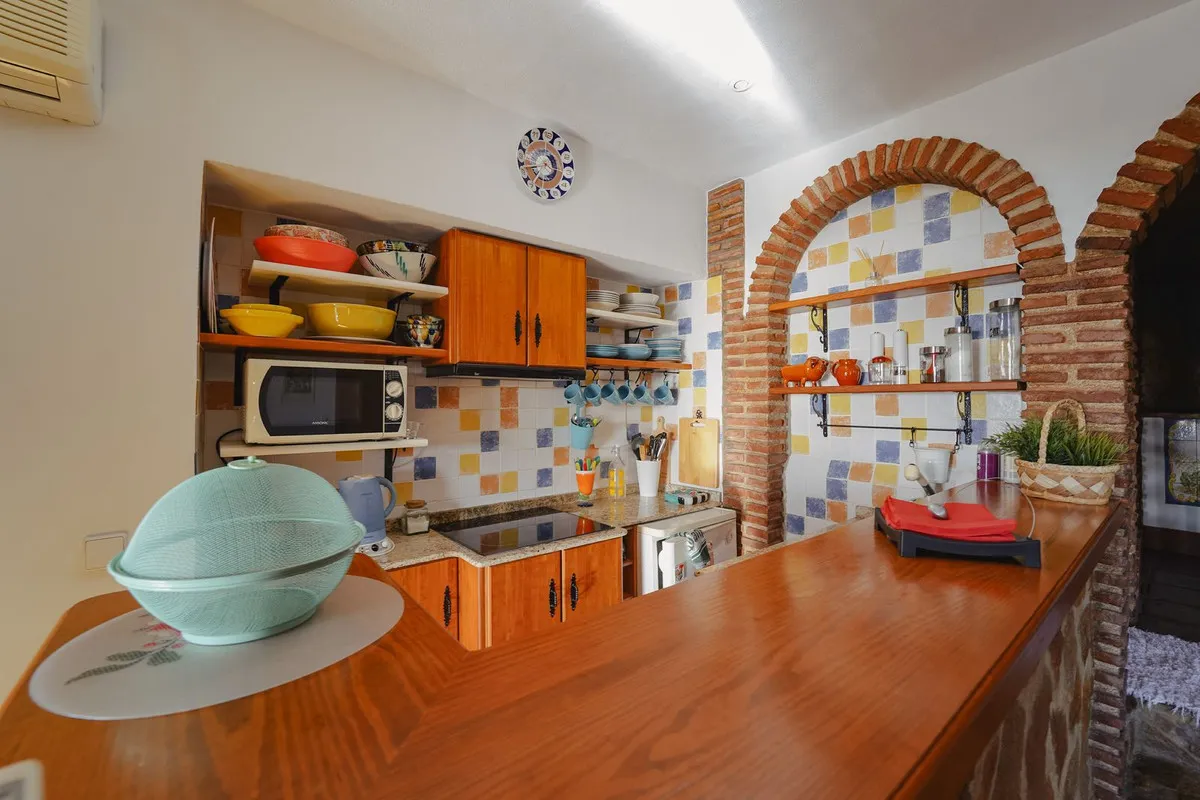 78b5c47c-0de5-45c1-8a89-538bbfcb5199