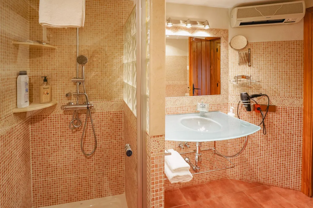 9629dc19-f01b-42d8-a0c4-872e2b812768