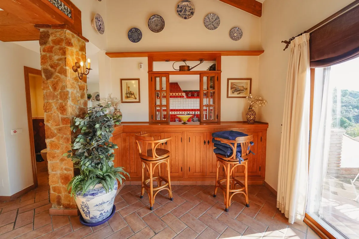 aec0bff6-608a-4495-99ef-566b81b13e46