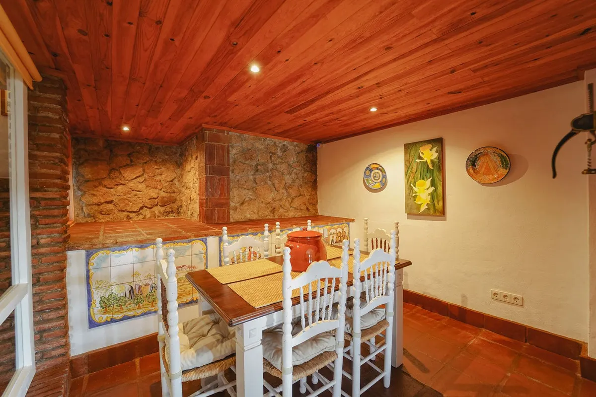 c685c538-7c92-44fb-8629-d27f98260fce