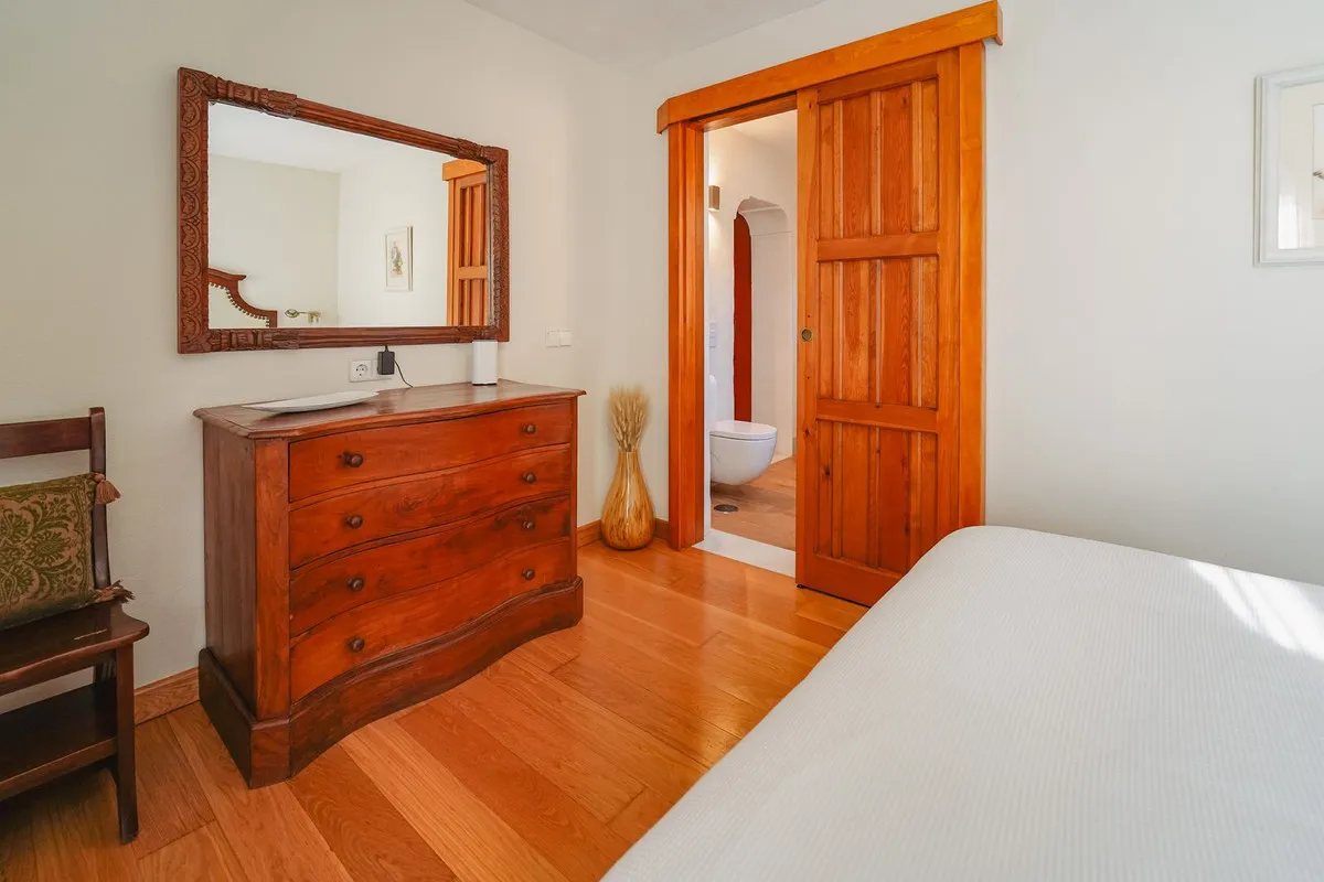 d6e81588-962d-4a30-aa72-2ffe66900b76