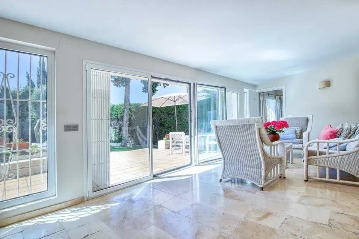 c258f098-8751-4137-92cc-affff52a2cf0