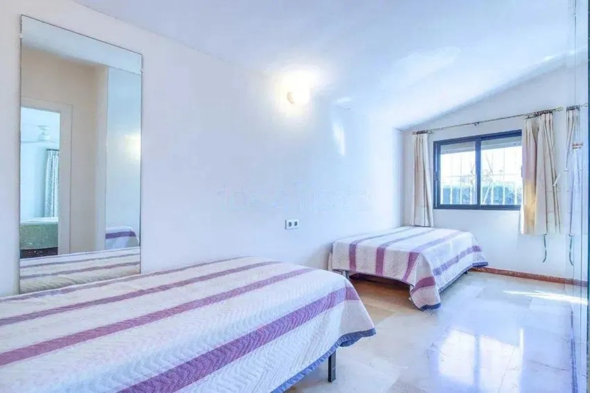 fc362d1f-ae38-4fa7-9b4d-8fe1b6280719