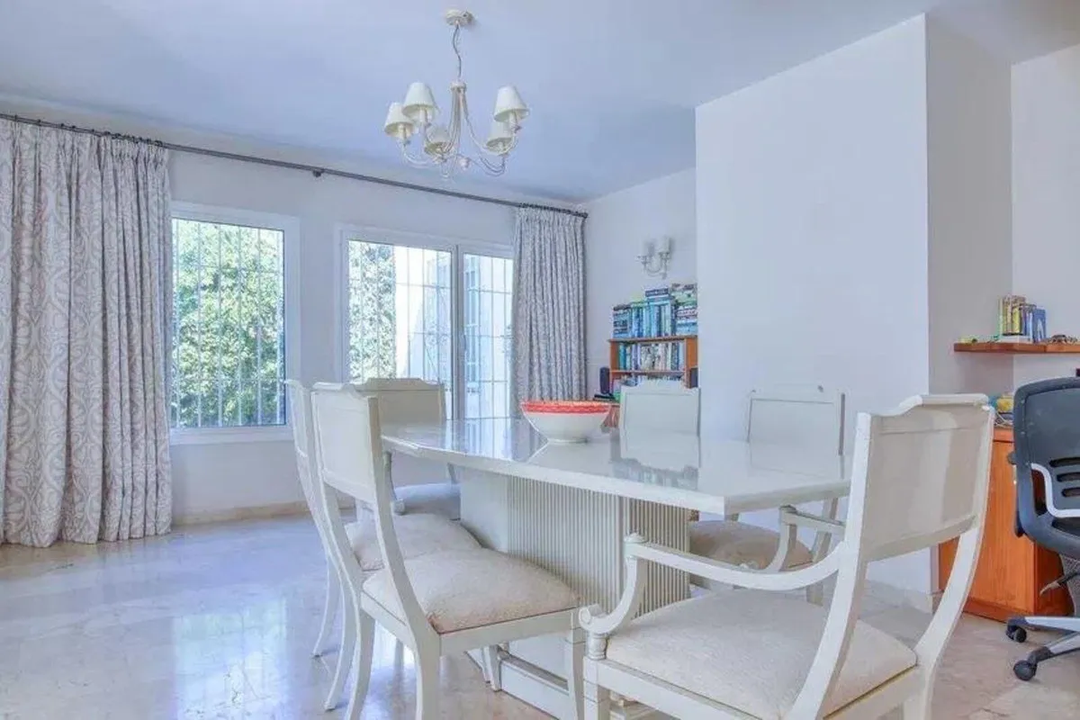 feb4cd97-cdac-4e98-9c46-2662d1a91229