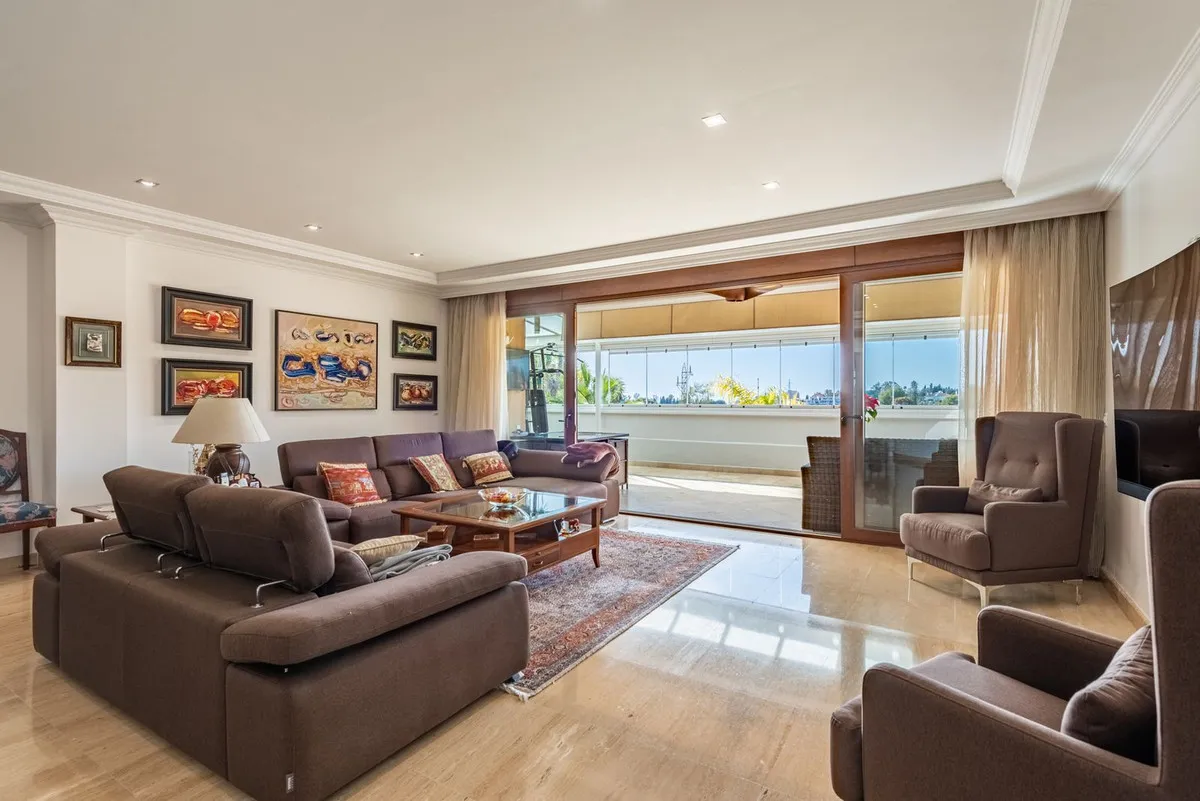 72547540-fdbe-4d60-90ca-b12bad13a871