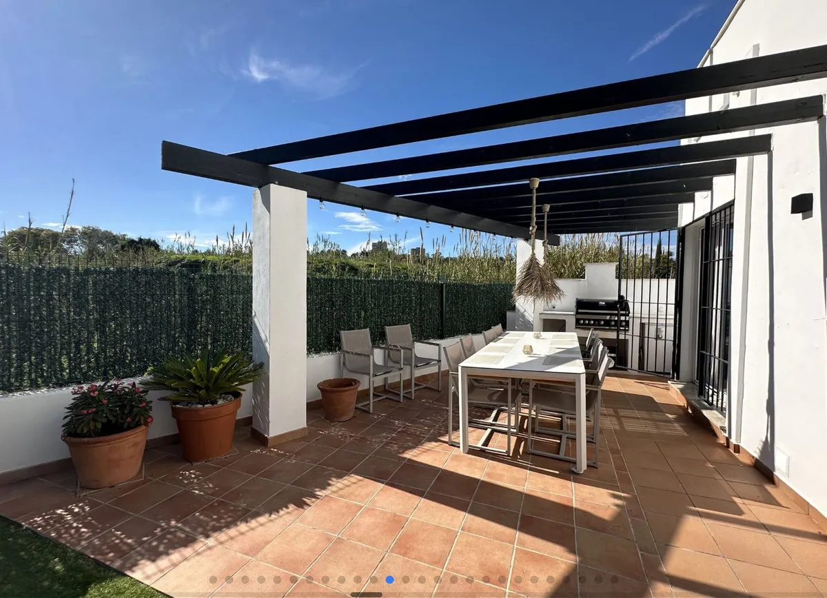 42d9d841-bb2d-408c-bf10-0d2e7e34b82a