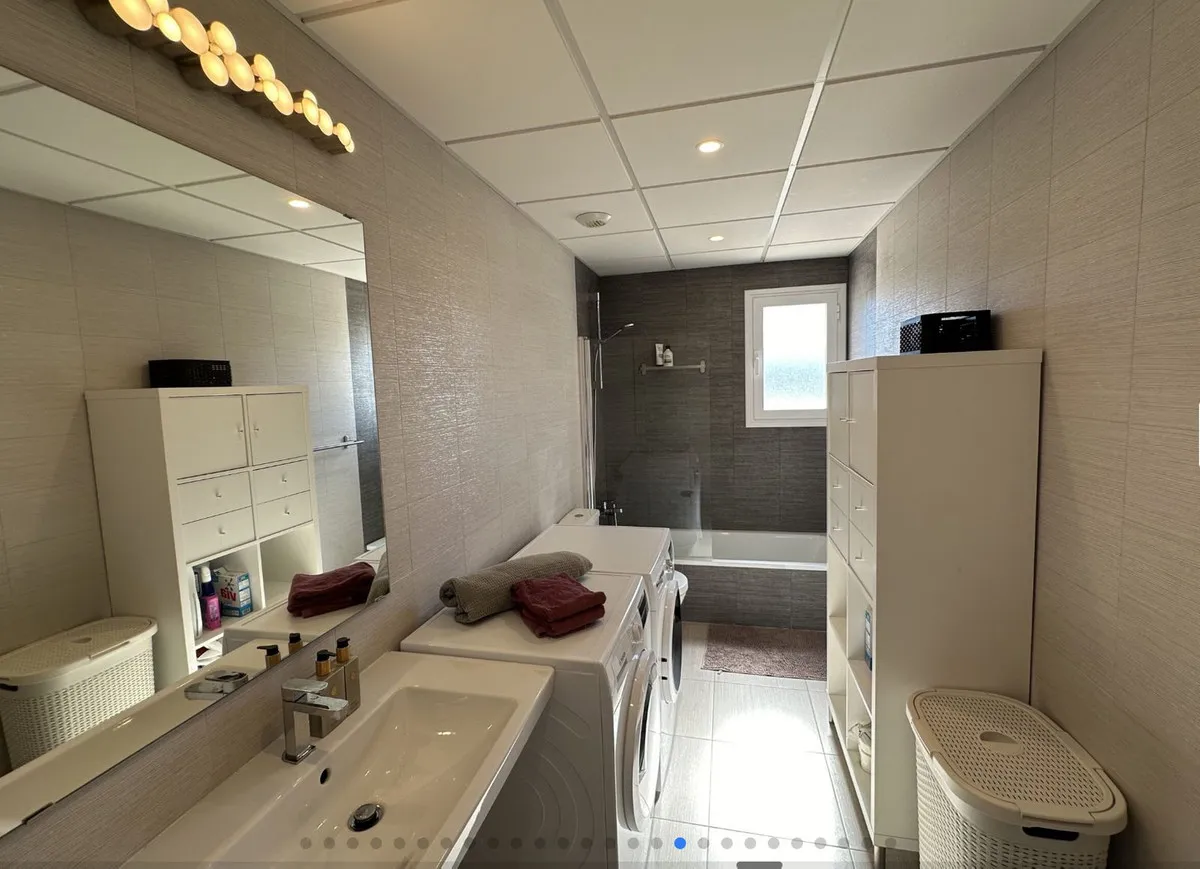 a2705ce8-5299-4136-9d29-852bf3ed828f