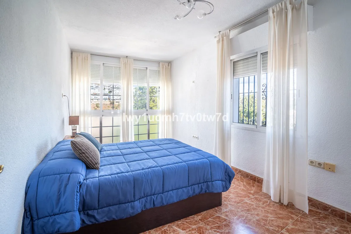 562ab8b2-fa25-4f2a-a0b5-95542c8588d7