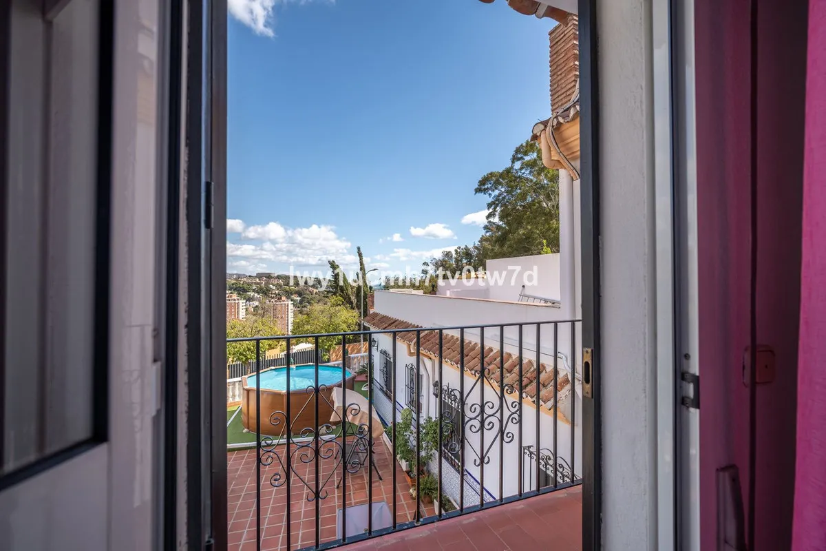 71100022-b05e-4a9b-8c98-0e5d51e4799e