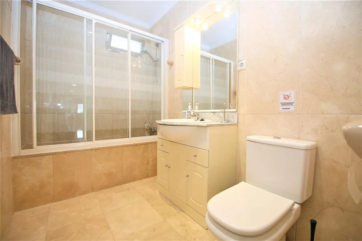 2053048c-9a7a-49dc-a8b9-6748f1dcf3e9