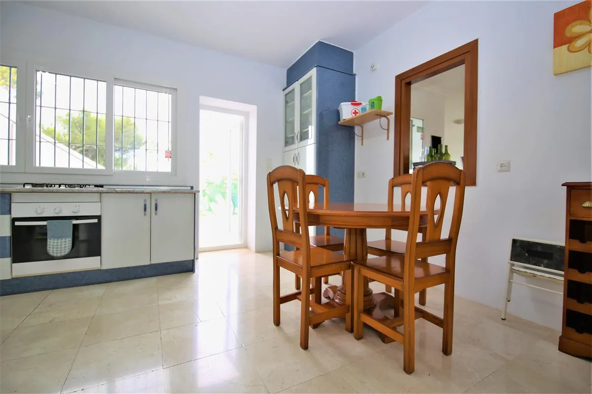 4c03bd8a-eea1-44ba-9dd4-6a735bc6c5fd