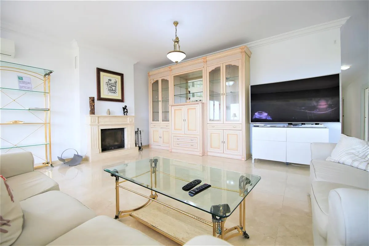 5d307d7a-503d-4e4d-82d4-20e07c17ac10