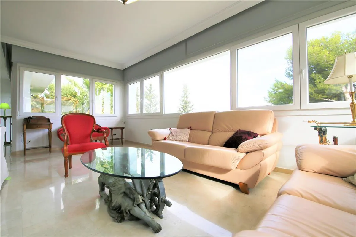 8f892f69-d02a-452f-9c48-2593a409bdce