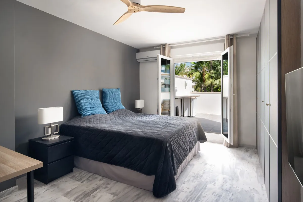 0916f2b7-0d07-4999-be90-5e722b90cc67