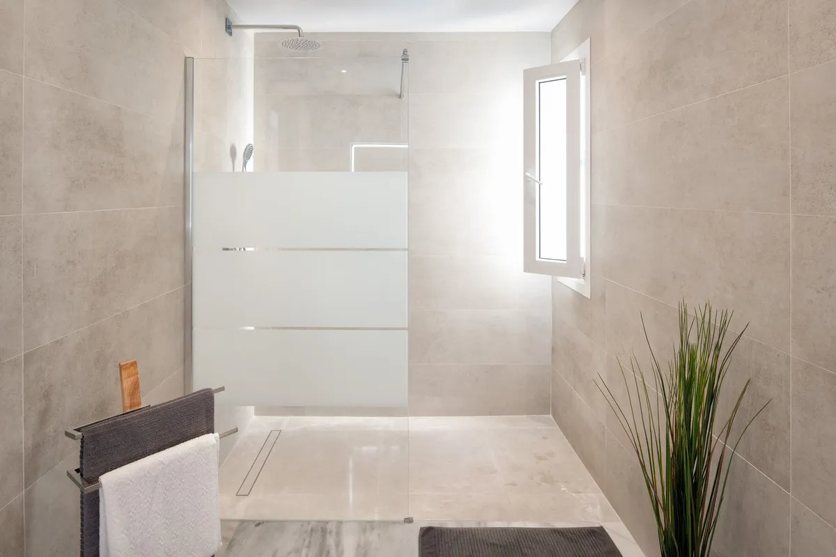 b819dafc-f9c4-4718-8105-2f7ce8bd81d4