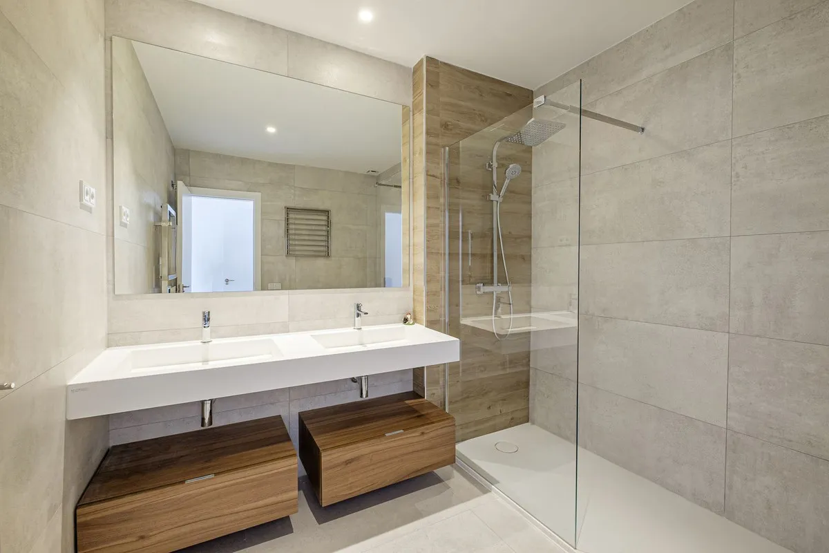 11648968-0d44-47be-a025-a2a4f3515b6d