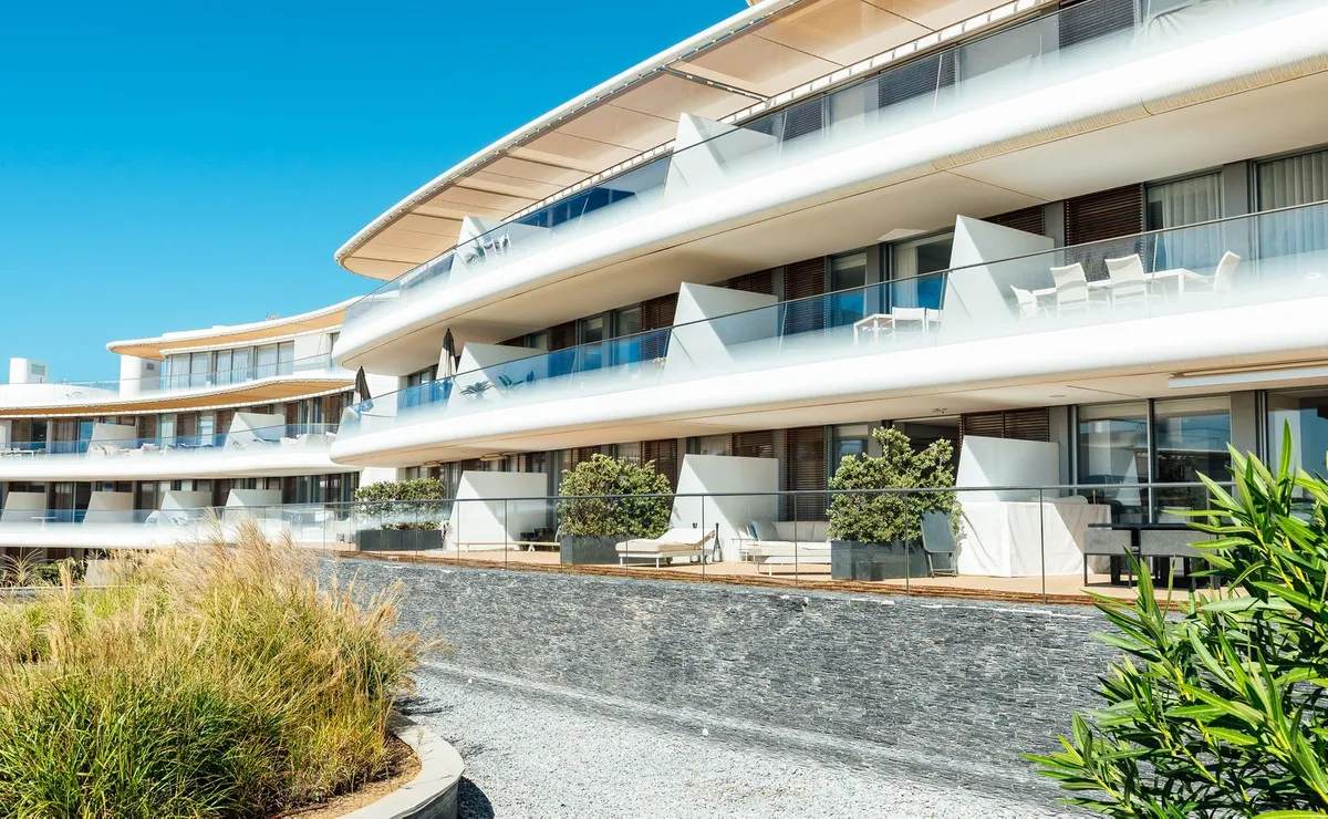 48ef7c56-a801-488f-96a1-69bf7da139bf