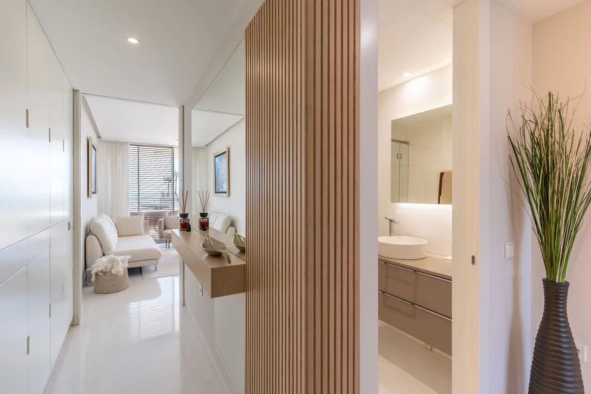 57b46445-af53-479b-909f-7d6551f4242c