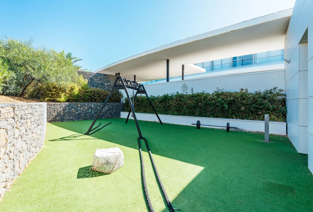 927e4c99-a77a-42dd-8658-ffaa191f4501