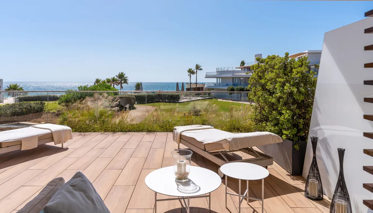 ac9fb0c7-e62b-4834-b1f6-6575bce5b10f