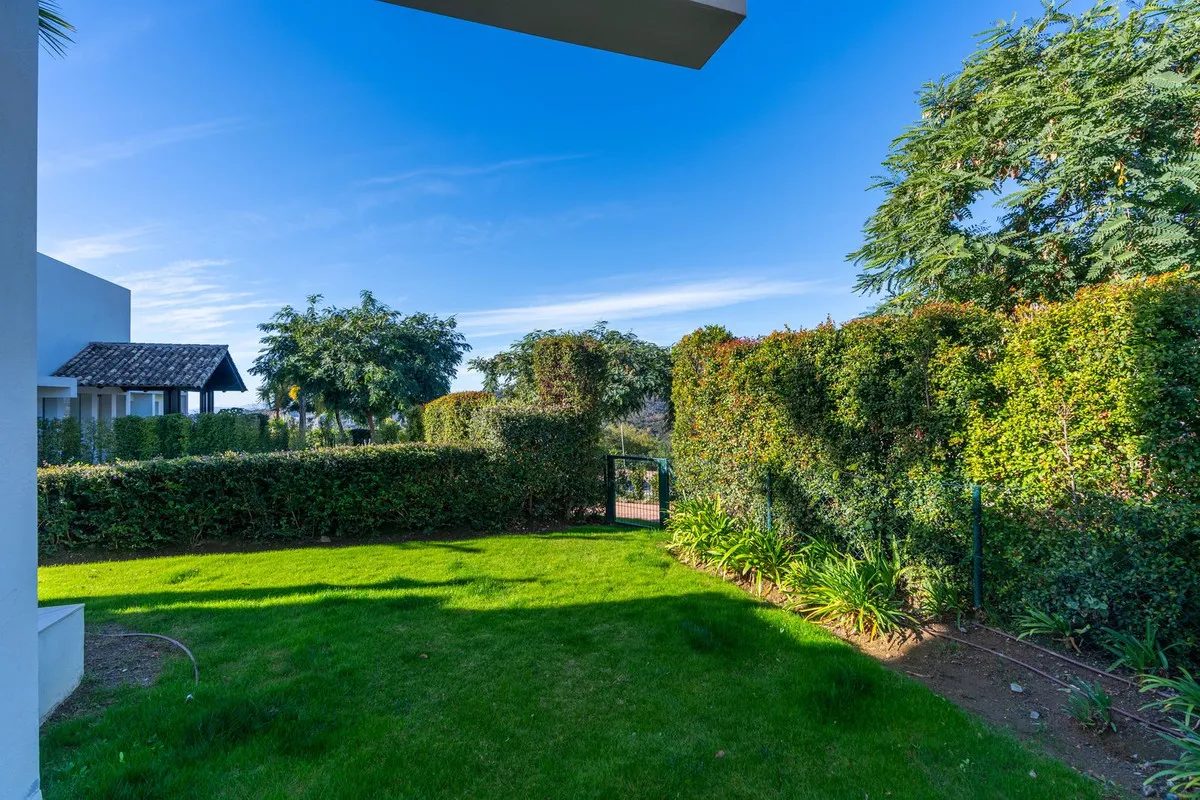 5b7f9784-c205-47c2-8938-9b2928c5ee81