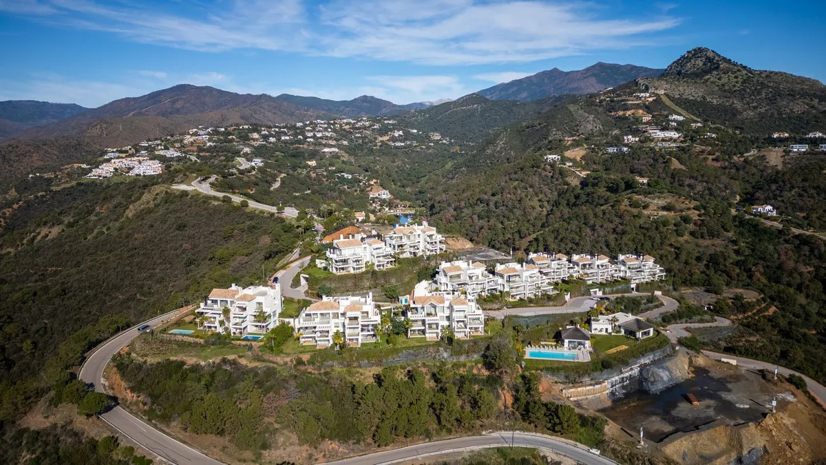 94a8c7a5-62cd-4735-bb7b-47f8b7dacb99