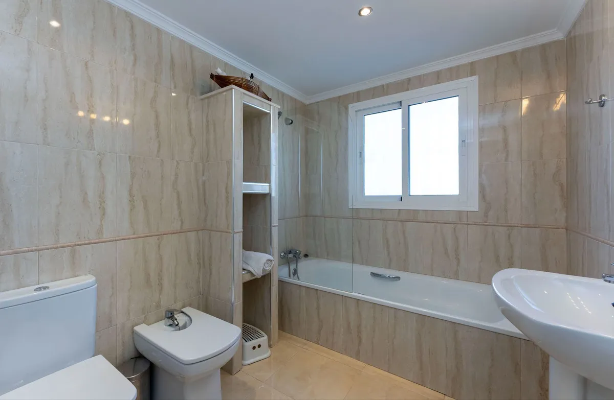 02df79cf-95e5-4d4c-8836-255a95e917a8