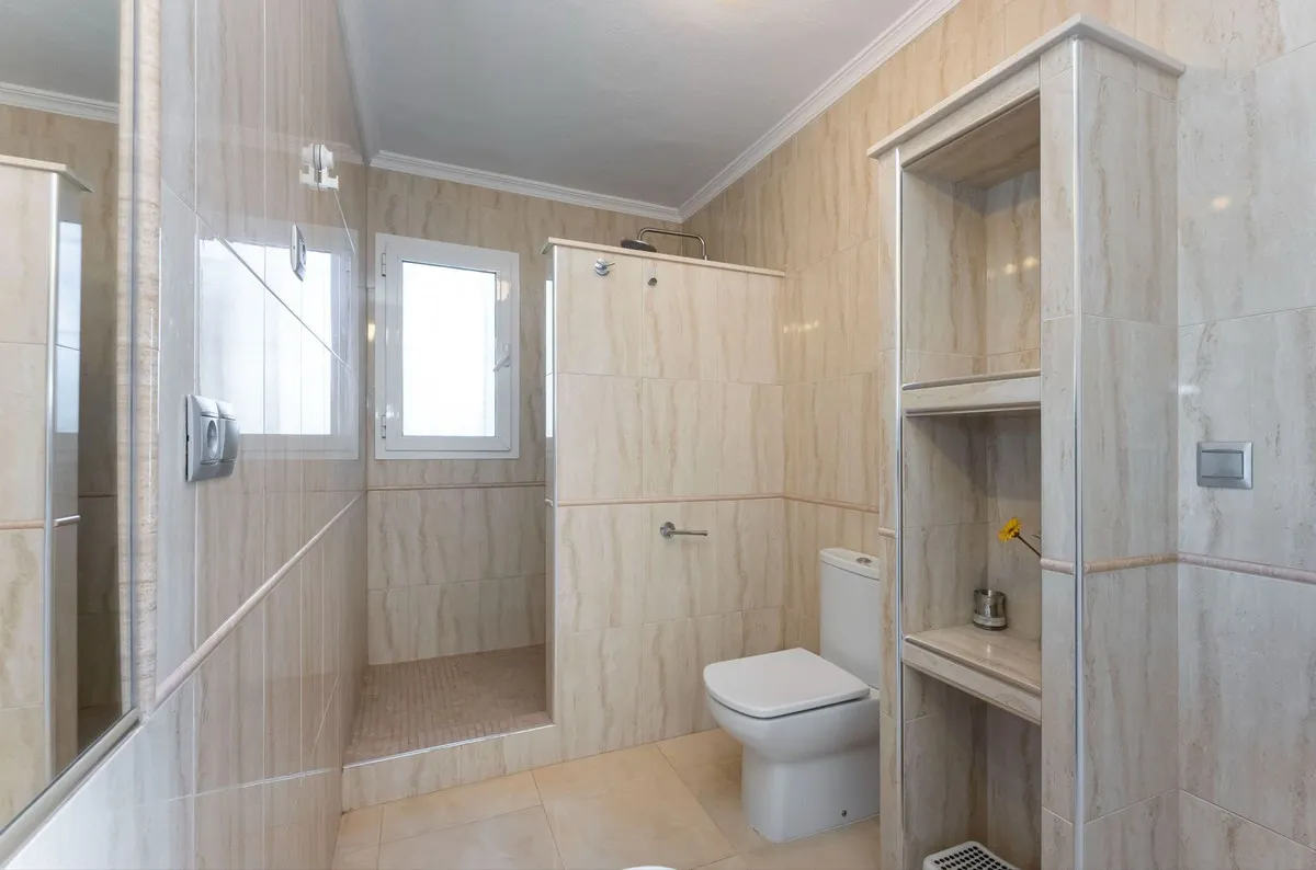 61b1476d-16d7-4f2d-b423-523bacbdfc22