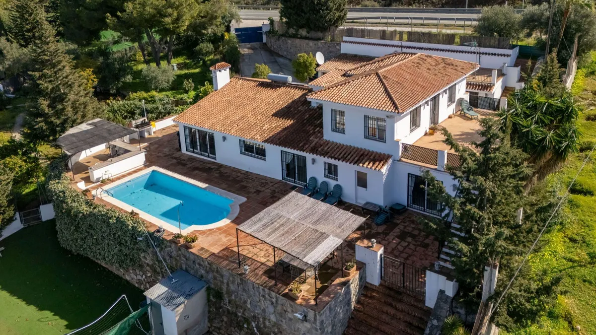 d30631f9-cad2-47d5-a87d-2bf016cd07e6