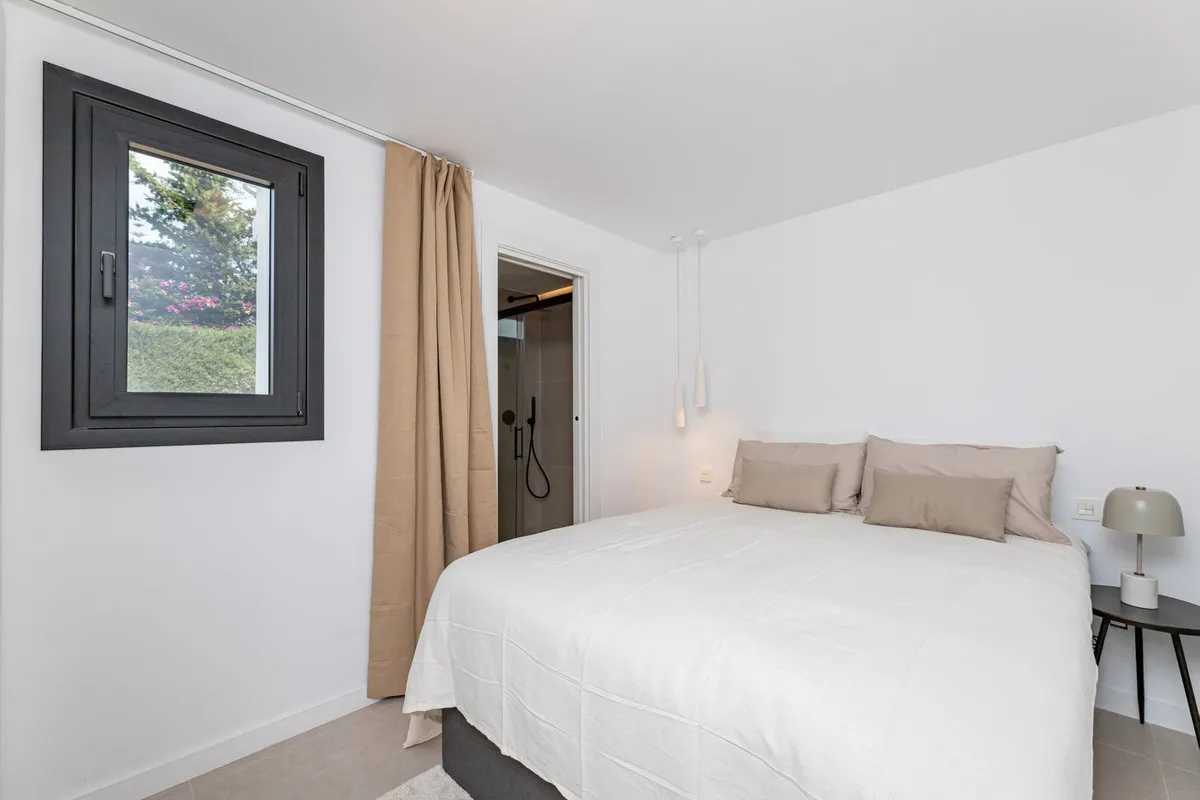 336639eb-acd1-4f4a-bdaf-cbe11018ed4b