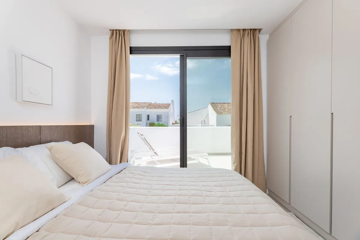 591f58d0-46ab-44b0-a138-b1c9c281b314