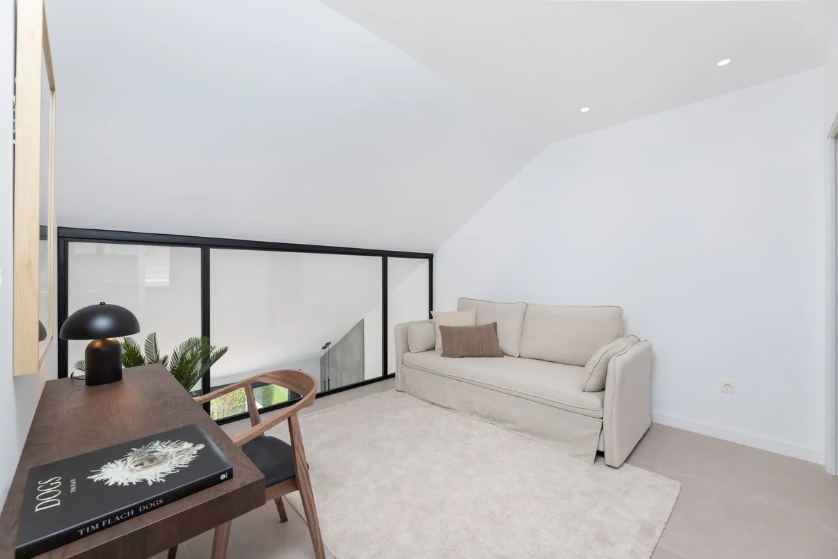 64a14102-a14d-44a6-a546-2c75d06a1c56