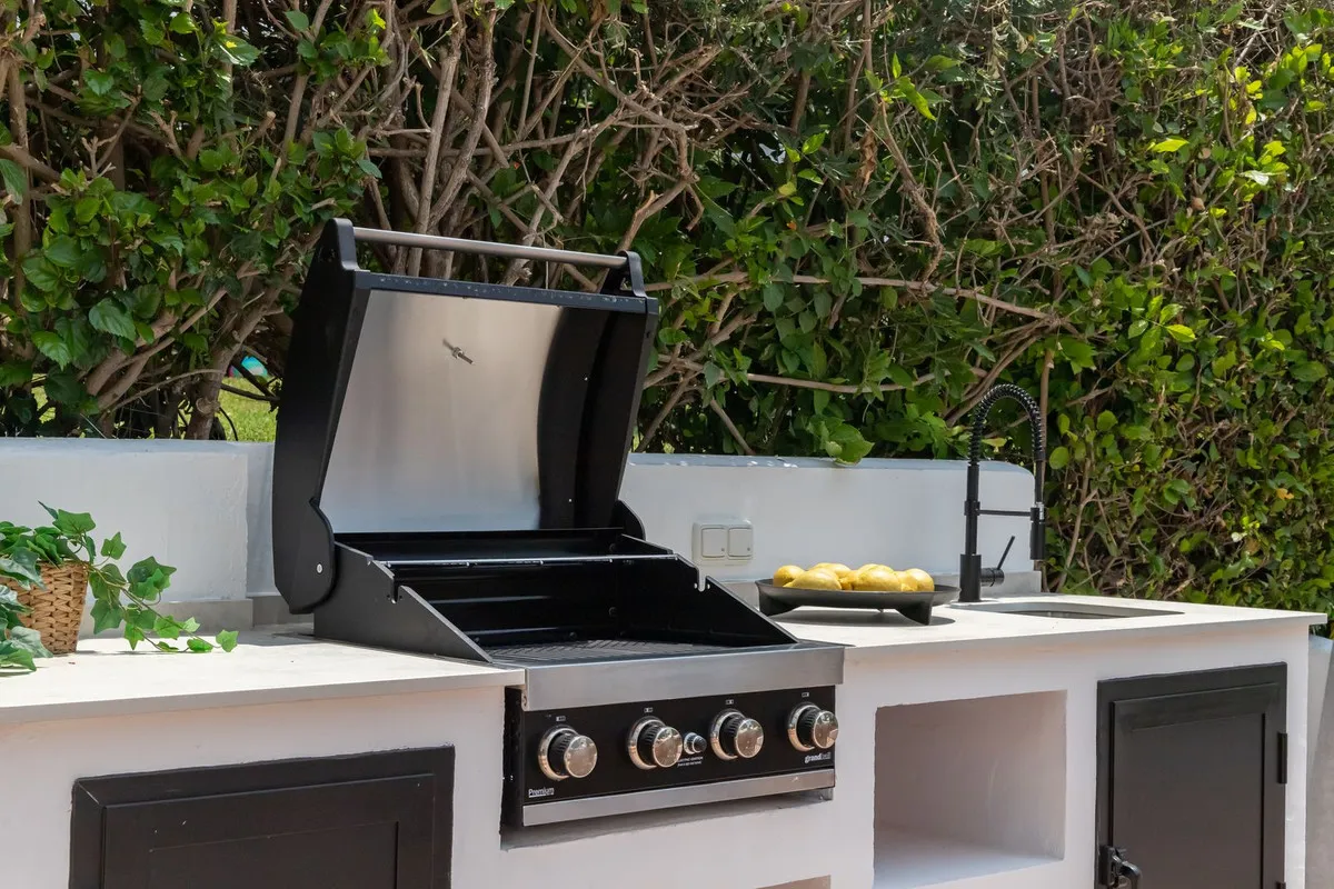 7002e2ba-2aaa-44ad-90e7-4d6772d2be43