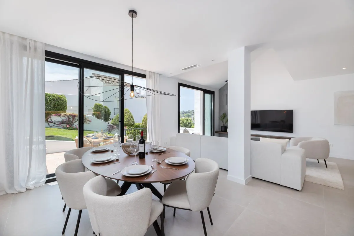 b9d168ee-9aa8-439c-9a6f-0785b8fc71e8