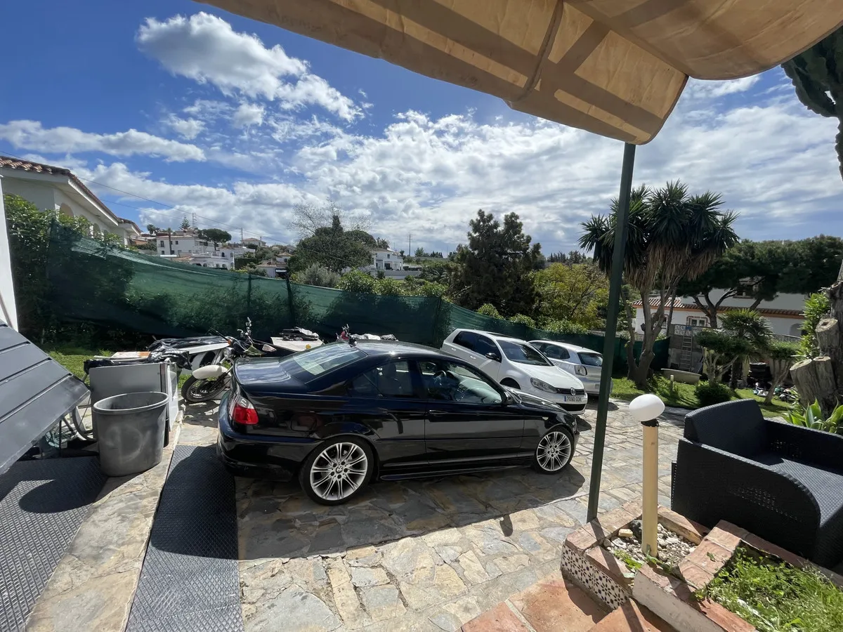 49596916-caa6-4ce7-9677-5d7cda336f29