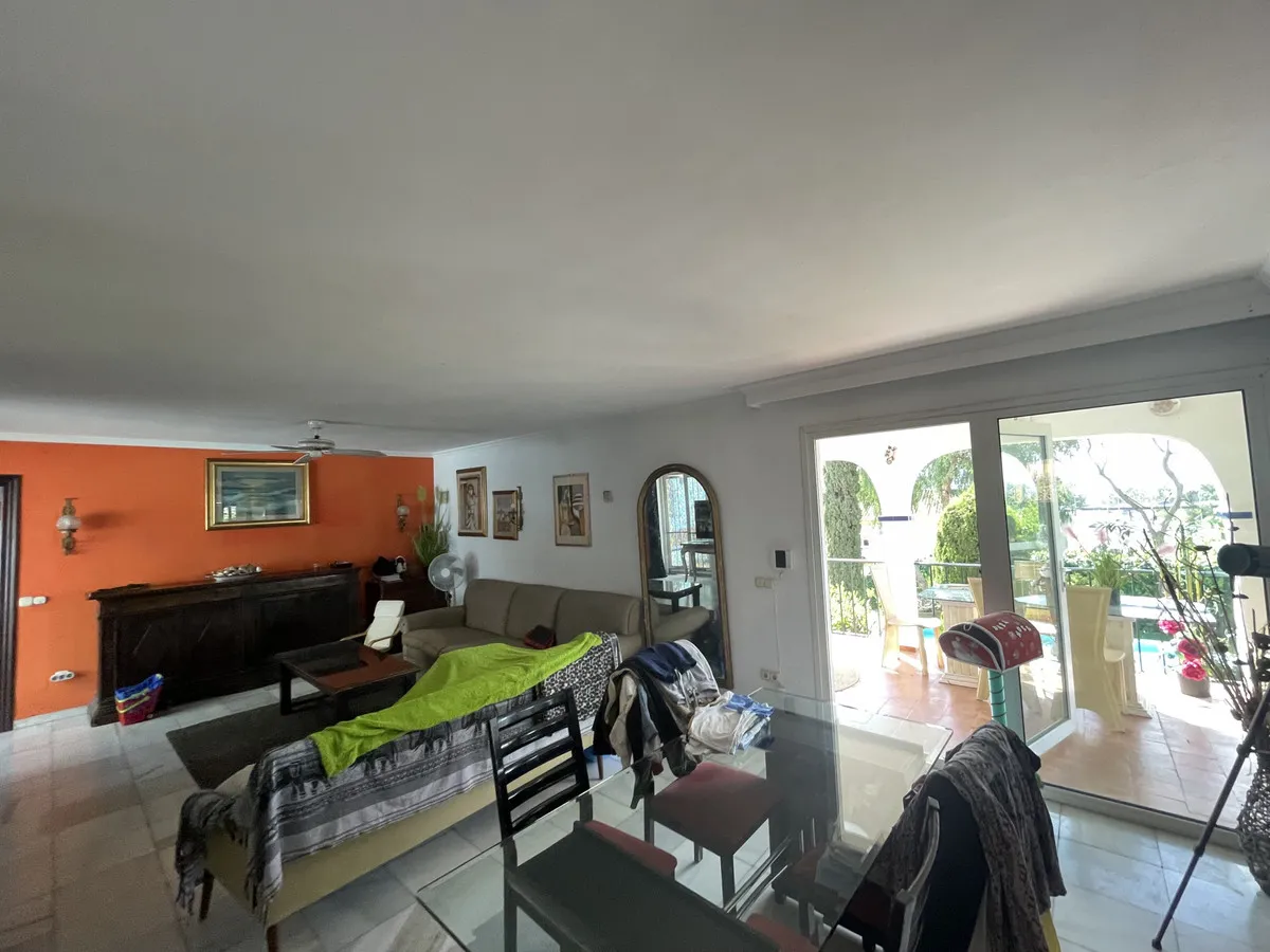 8c6a9e95-de5e-41f9-b08e-6131175e80df