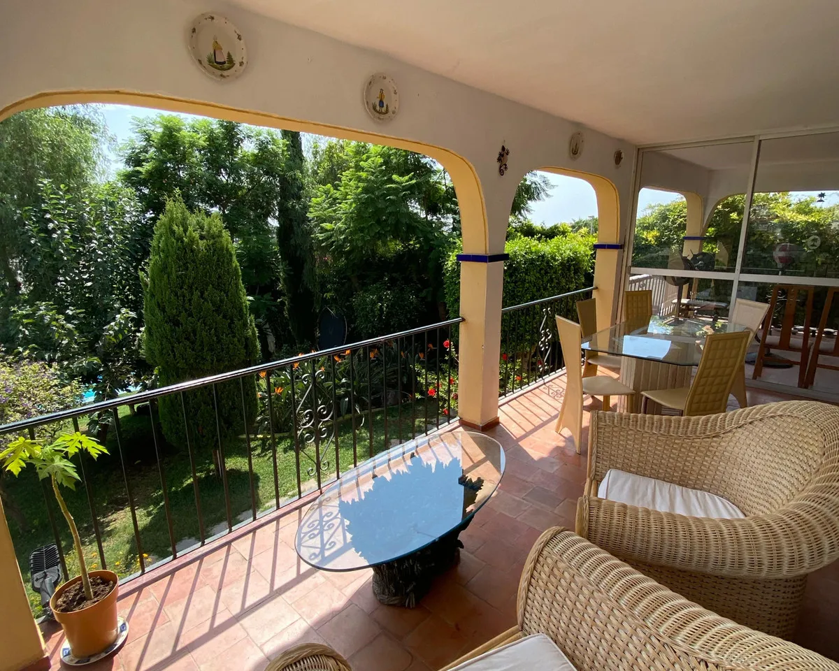 93cd10af-a415-437b-a963-2ef0fcd1e575